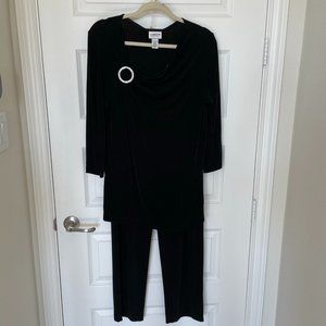 Chicos Travelers outfit Black Pants and Top Size 2